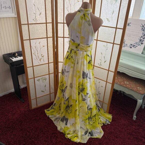 Calvin Klein Printed Halter Gown sz 2 $199 - Picture 4 of 8